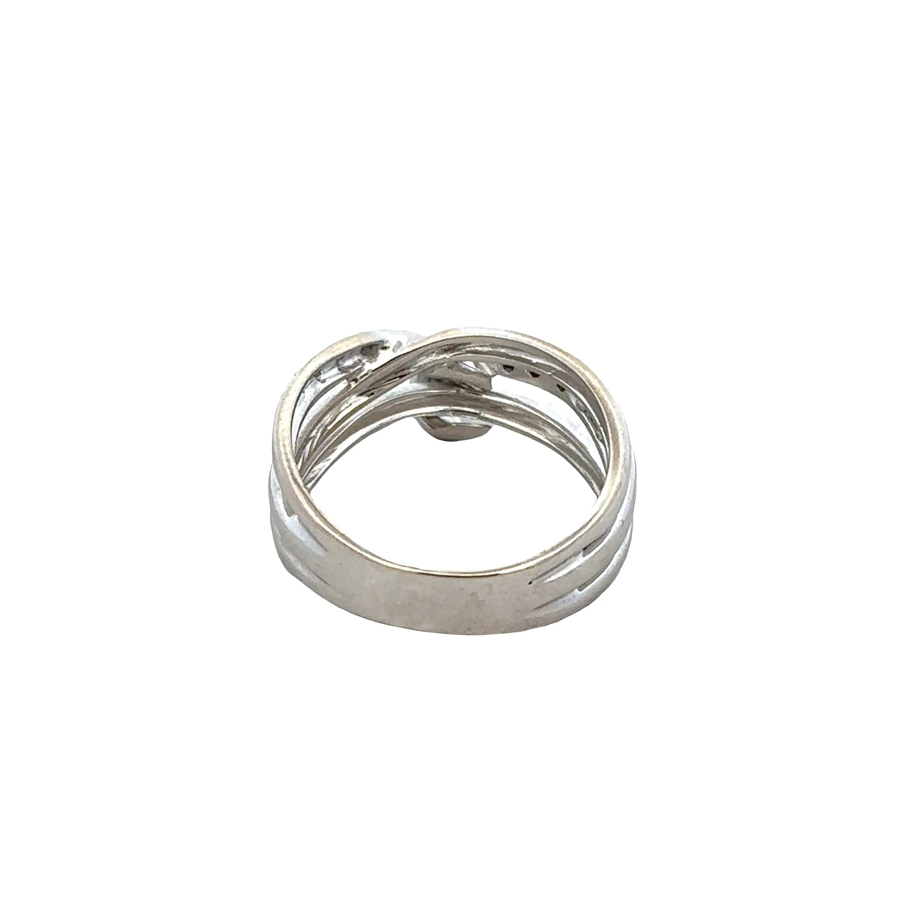 18k White Gold Diamond Openwork Ribbon Band – Size 6.5 - Image 2