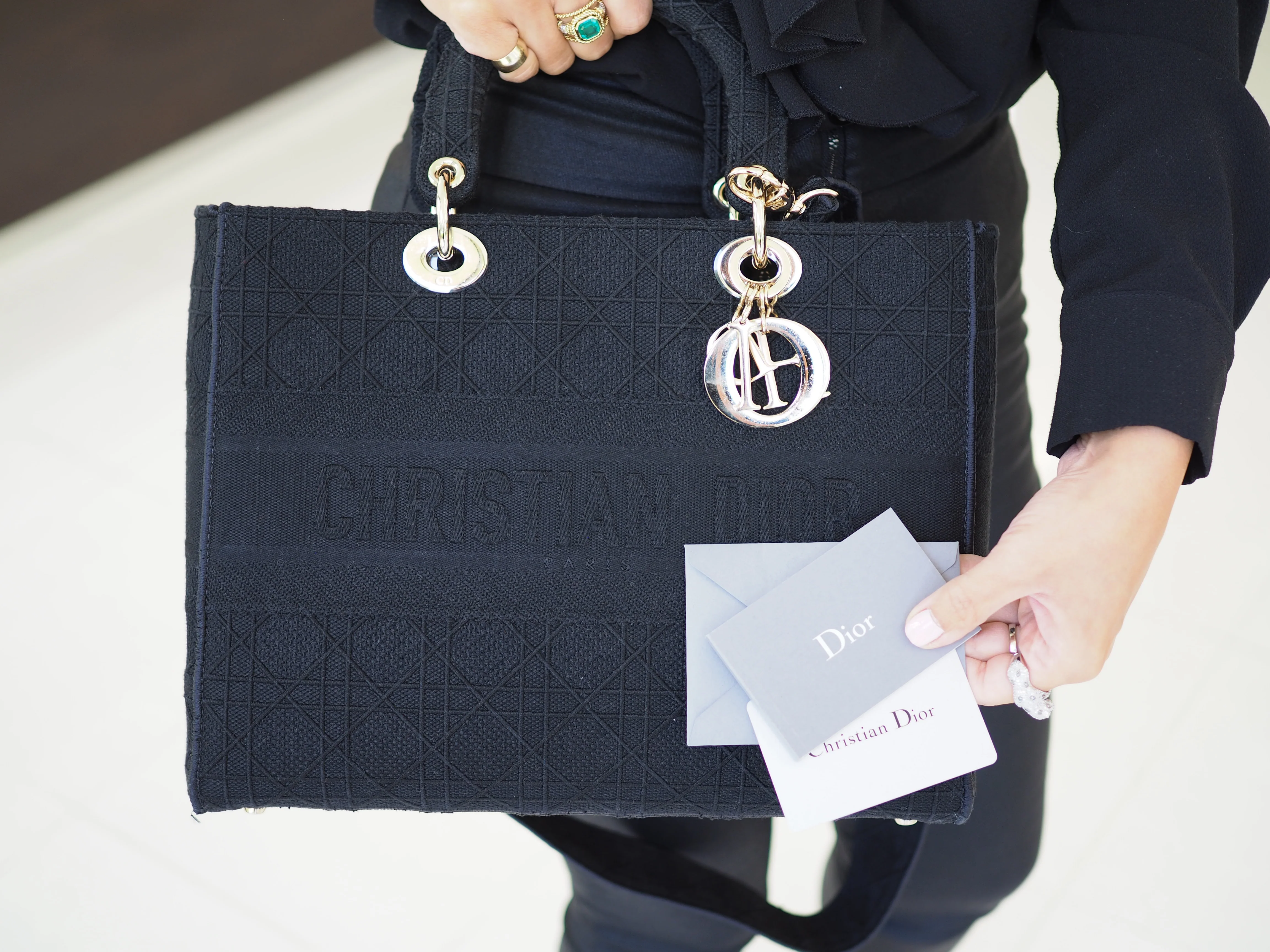 Pre-Owned Christian Dior Medium D-Lite Cannage Embroidered Canvas Handbag - Image 7