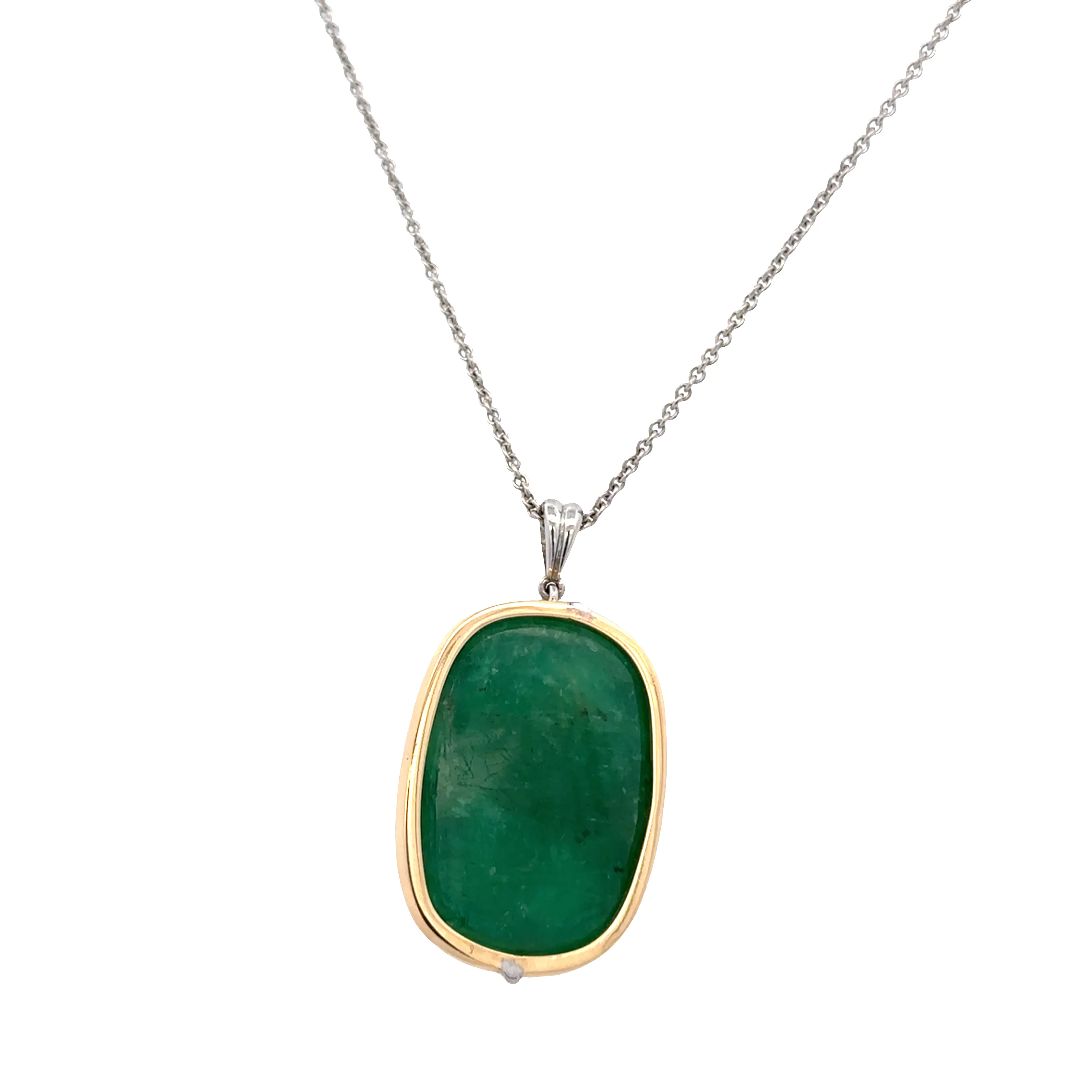 Vintage 18k Yellow Gold and Platinum Emerald and Diamond Pendant Necklace – 47.75 Carat Emerald - Image 4